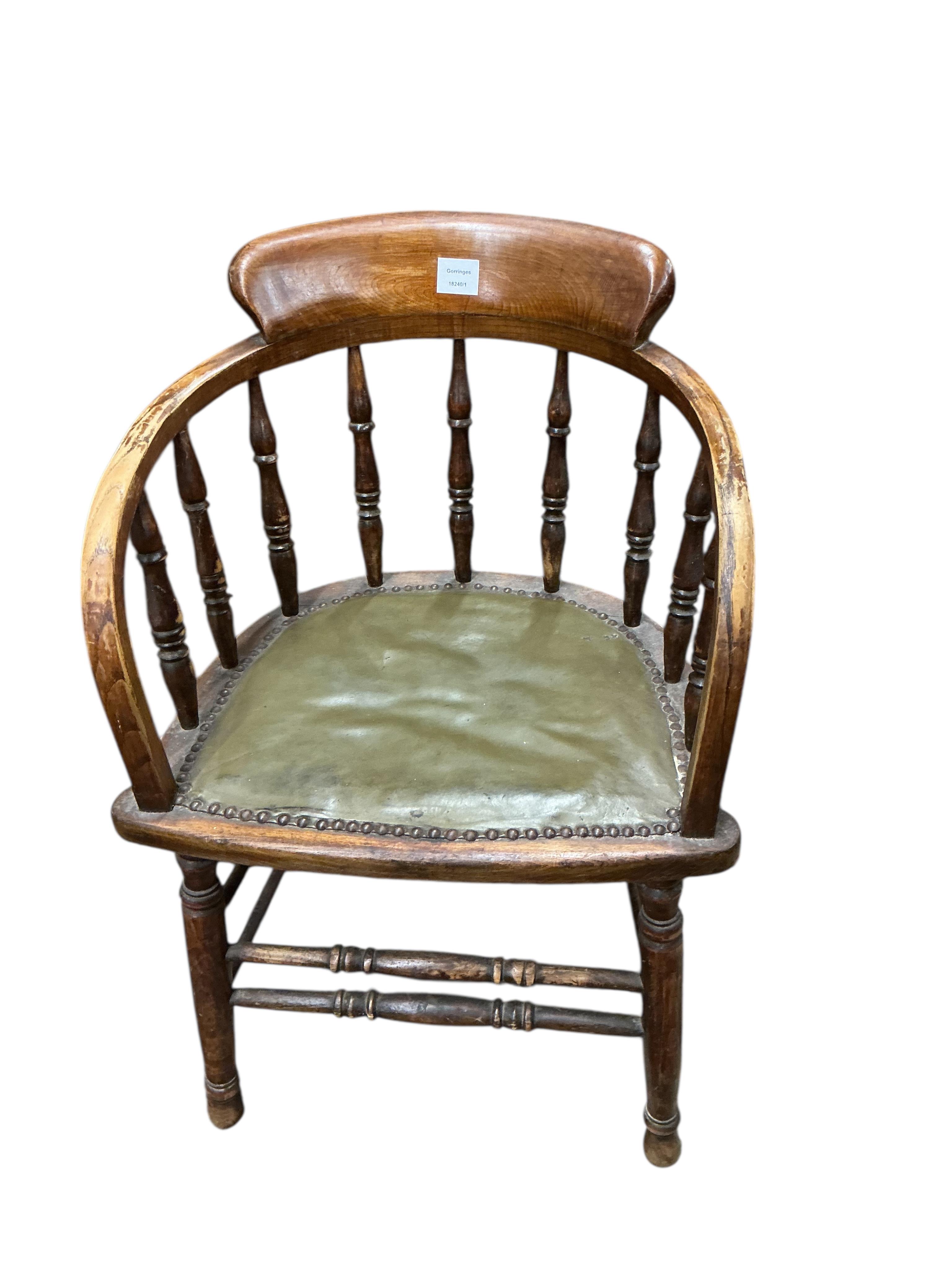 Four early 20th century ash and elm smoker's bow chairs